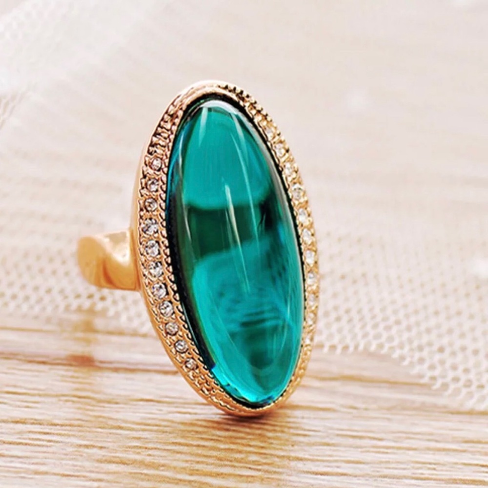 Ring - Picture 6 of 7